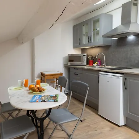 T2 Cosy Sous Combles Proche Canal Du Midi & Cite 公寓 *